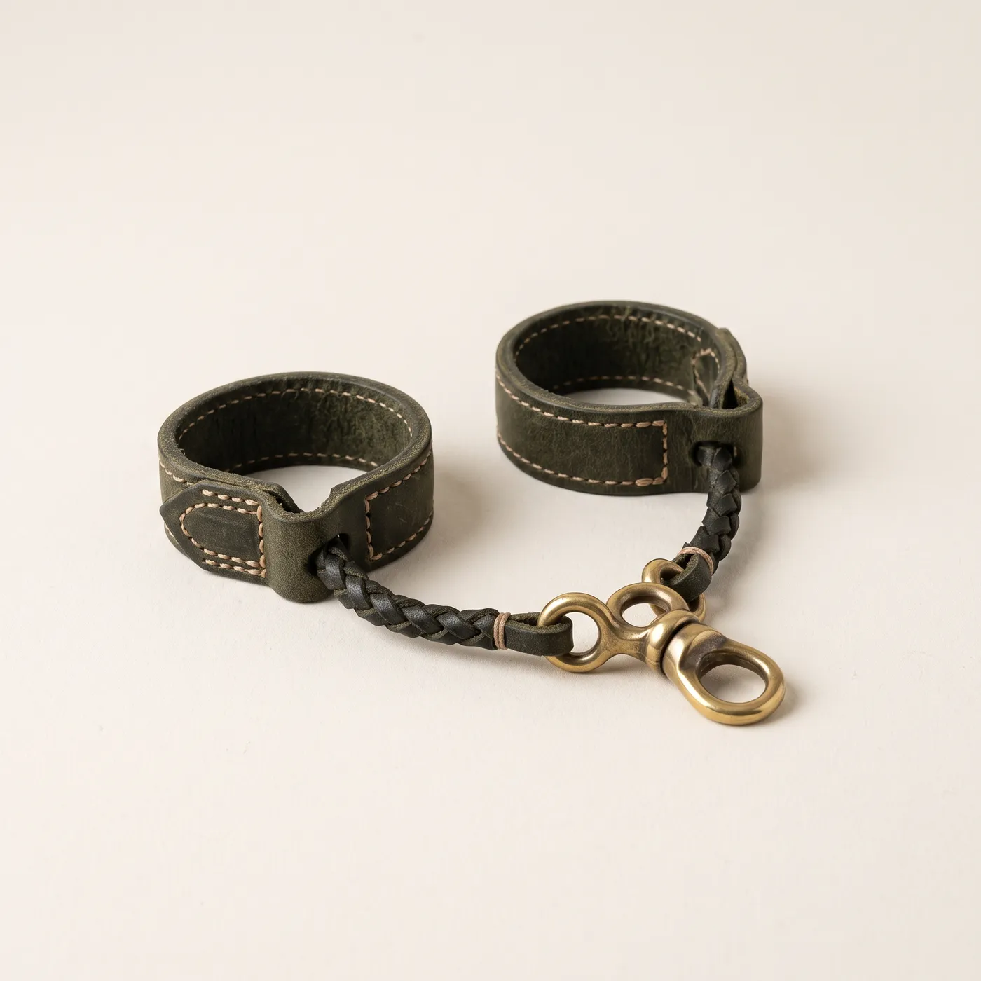 Falcon Jesses Set